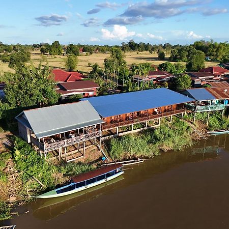 Dondet Vixay Sunset And River View Ban Dondét エクステリア 写真